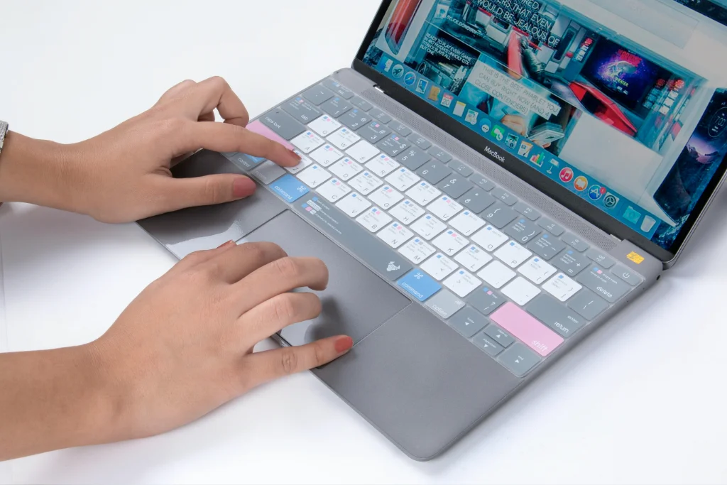 Discussing property options with a client